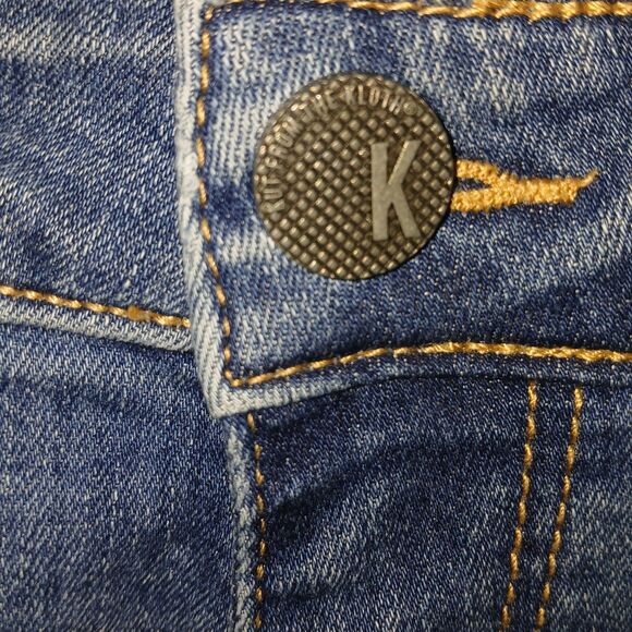 Kut Women's Stella Blue Jeans Raw Hem Wide Leg Size 6 Comfort Everyday Wear - Picture 12 of 16